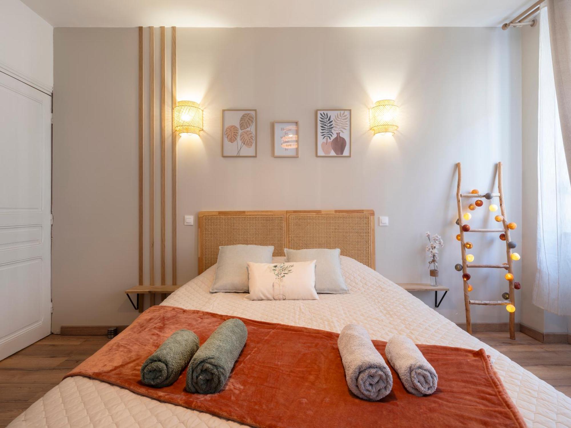Clairchene - Cosy Centre Parking Spacieux Familial Verdun-sur-Meuse Bagian luar foto