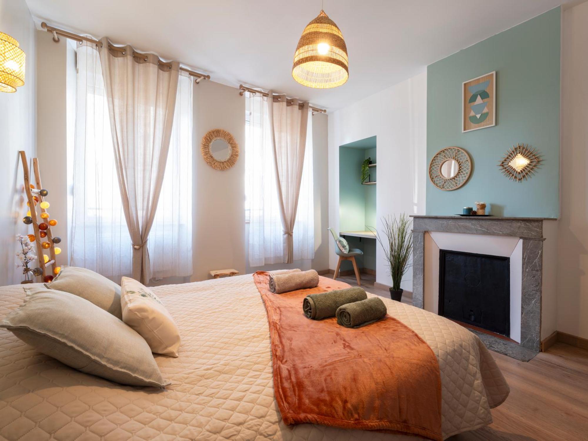 Clairchene - Cosy Centre Parking Spacieux Familial Verdun-sur-Meuse Bagian luar foto