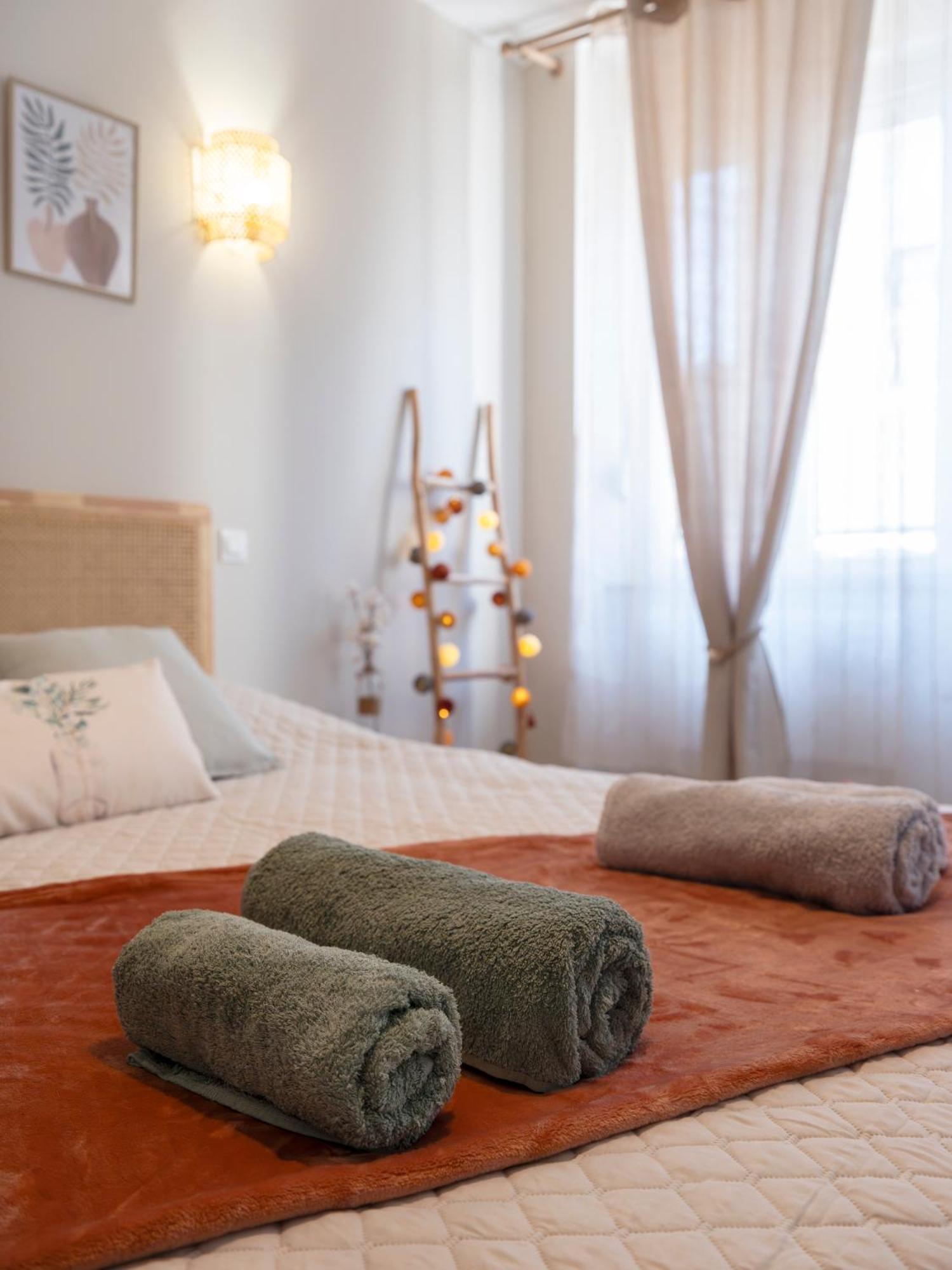 Clairchene - Cosy Centre Parking Spacieux Familial Verdun-sur-Meuse Bagian luar foto